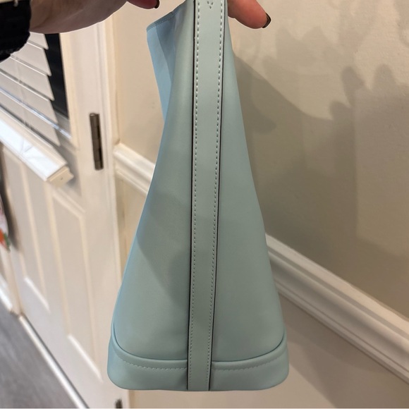 Kate Spade New York Chelsea Duffle Crossbody or Shoulder Bag - Picture 8 of 13